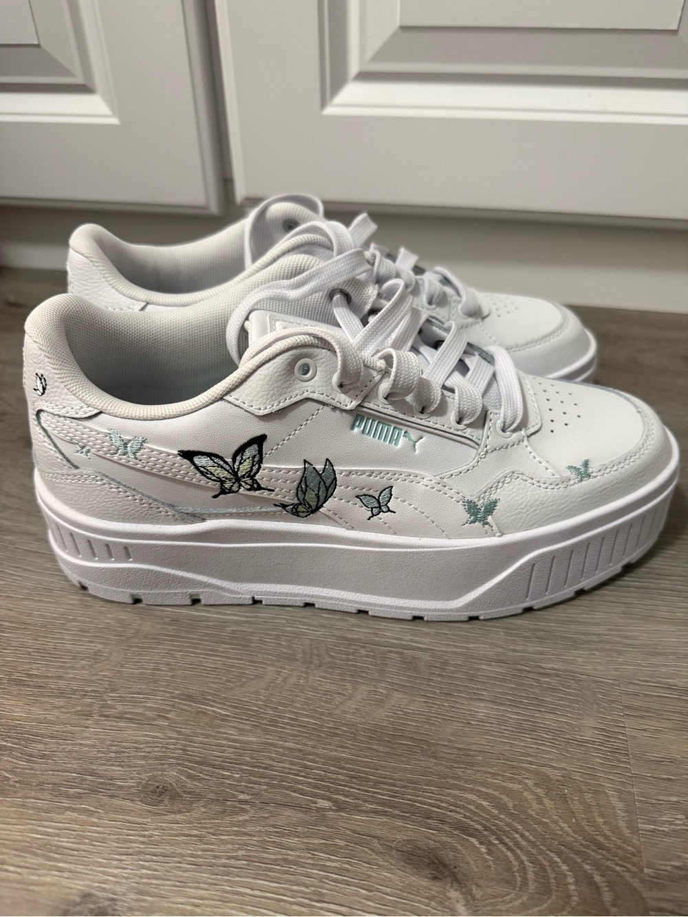 Puma Women’s White Platform Sneakers with Butterfly Embroidery